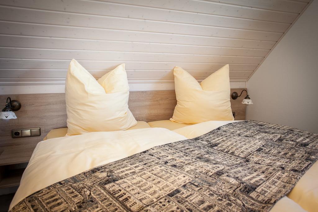 Ferienhaus Tura Pruchten Exteriör bild