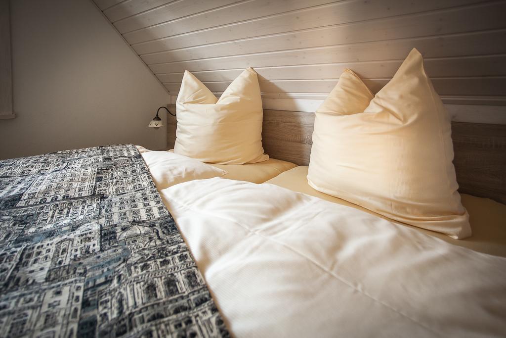 Ferienhaus Tura Pruchten Exteriör bild
